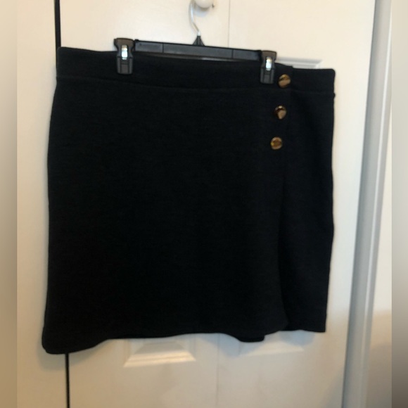 NWT LOFT Plus Size Navy Skirt - Picture 3 of 7